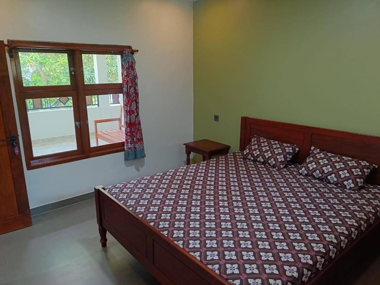 Mango Guesthouse Pangandaran Exterior photo