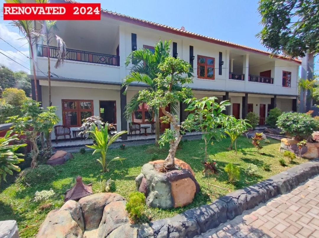 Mango Guesthouse Pangandaran Exterior photo